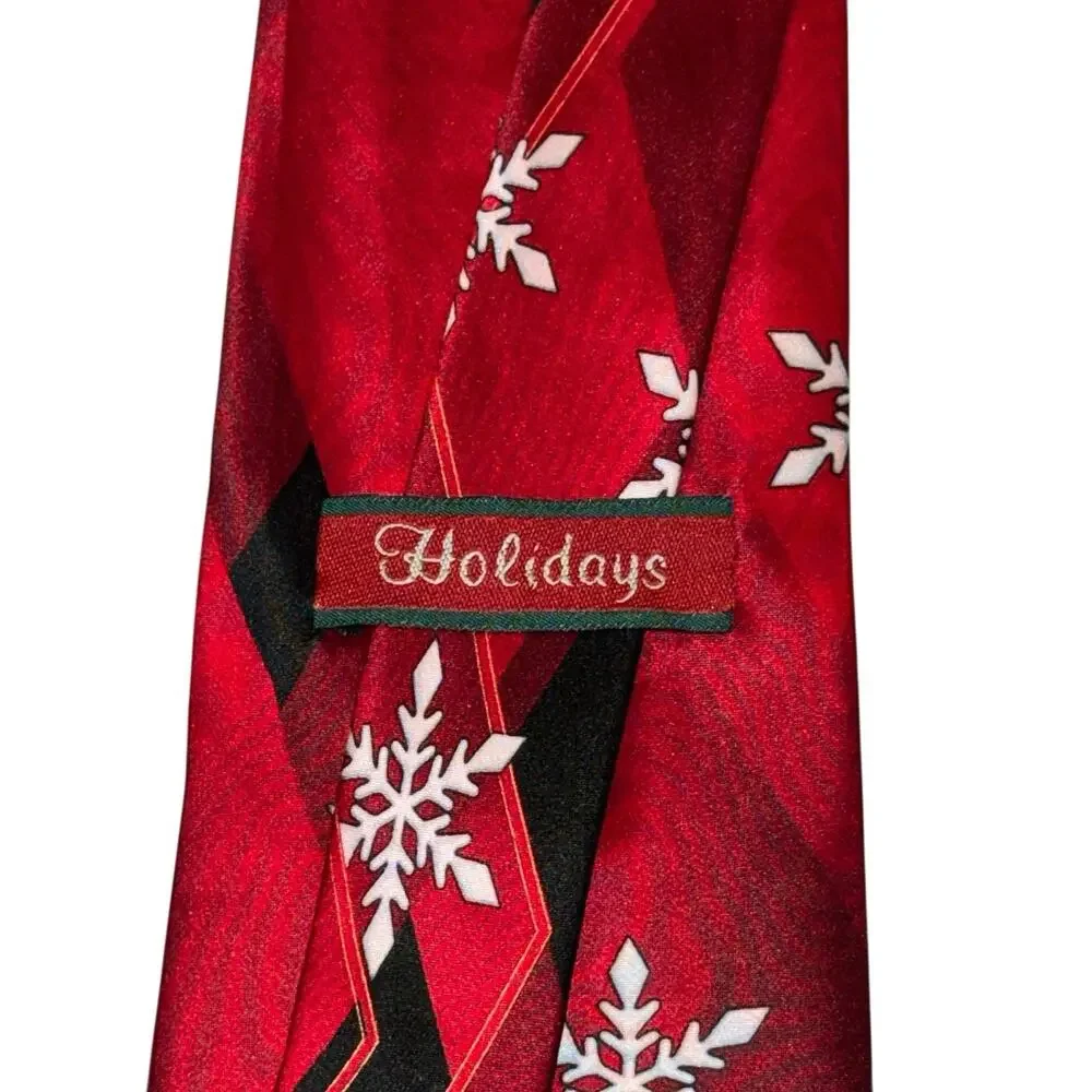 Vintage Holiday Snowflake Necktie Red Black Geometric Print Christmas‎ Party Tie